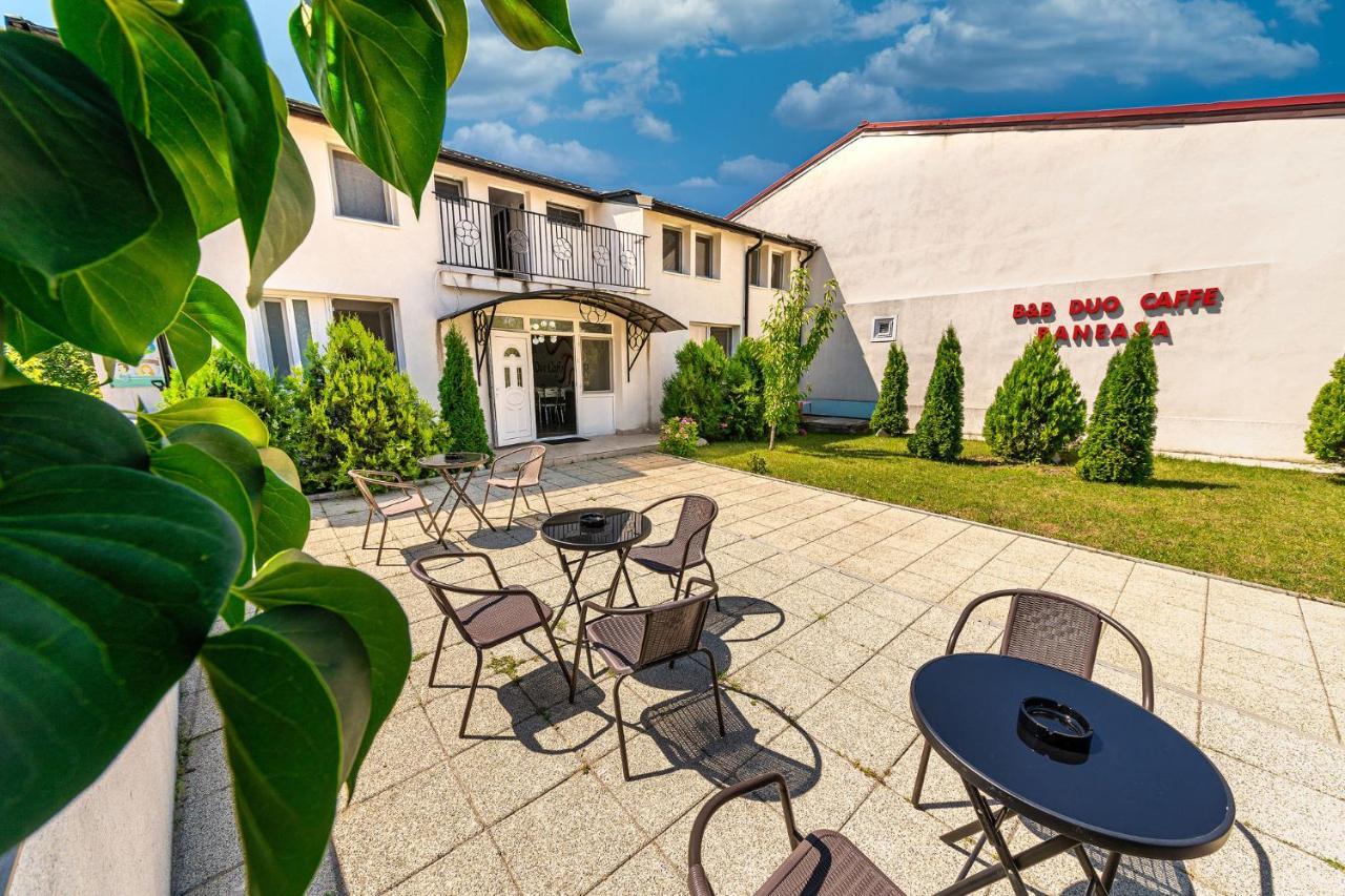 B&B Duo Caffe Baneasa Bucareste Exterior foto
