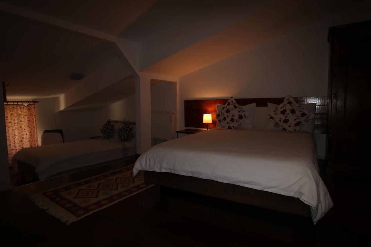B&B Duo Caffe Baneasa Bucareste Exterior foto